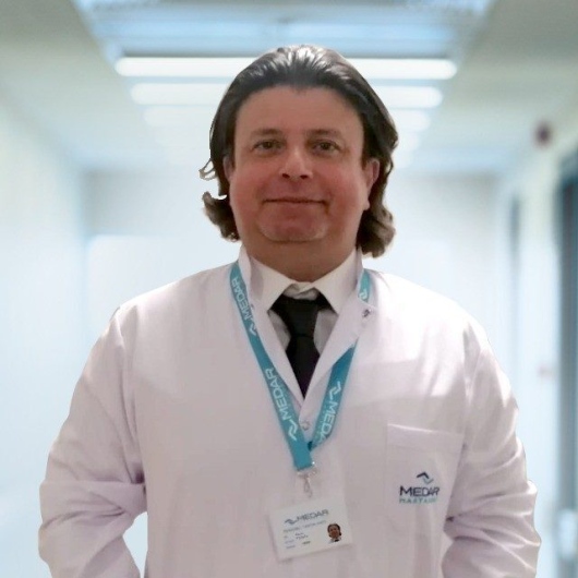 İstanbul Psikiyatrist Ahmet Alper Aydemir