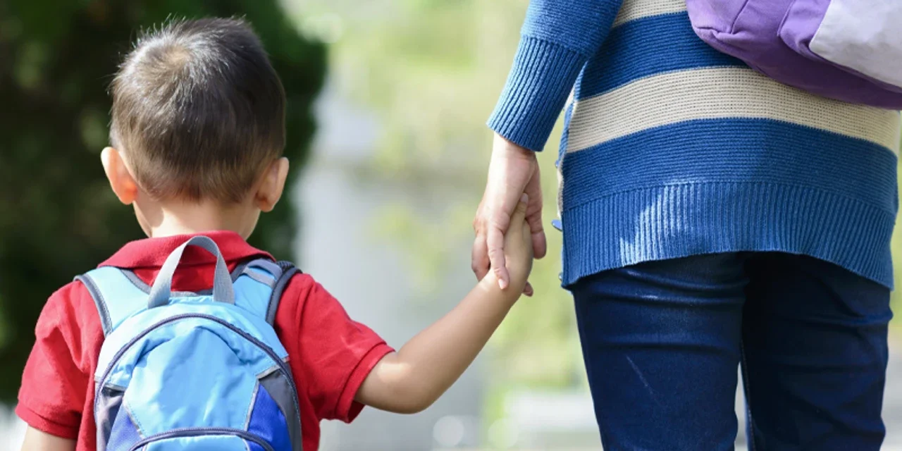 Okullar Açılıyor: Veliler Stresi Nasıl Giderebilir?